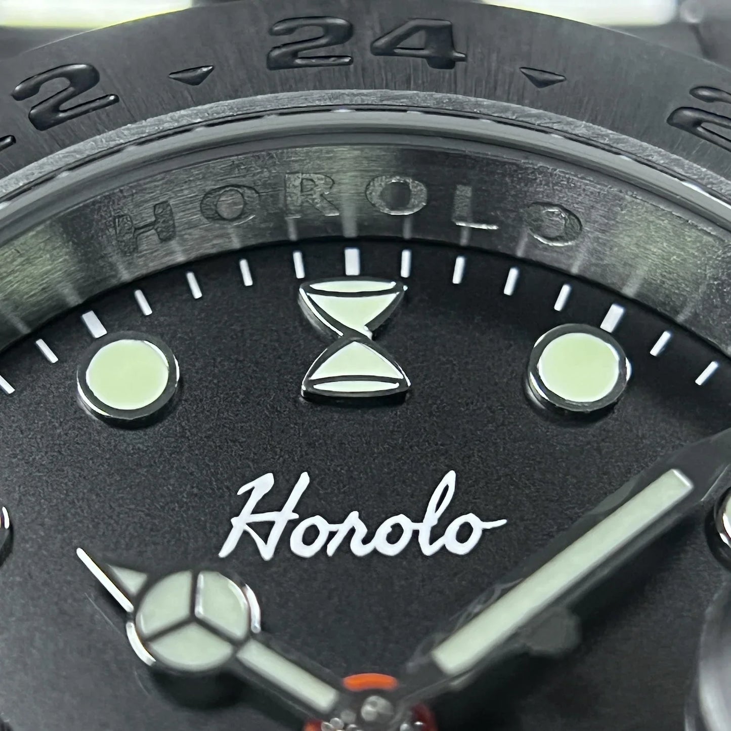 Horolo Black Dial and Steel Bezel Vintage GMT Watch - Horolo Watch