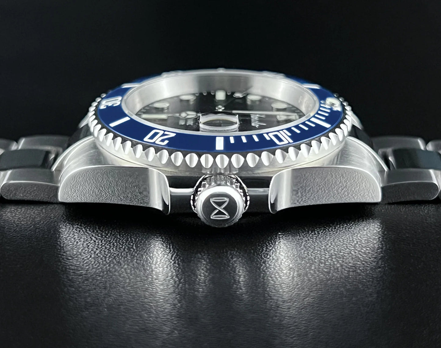 Horolo Black Dial Blue Bezel Submariner Watch - Horolo Watch