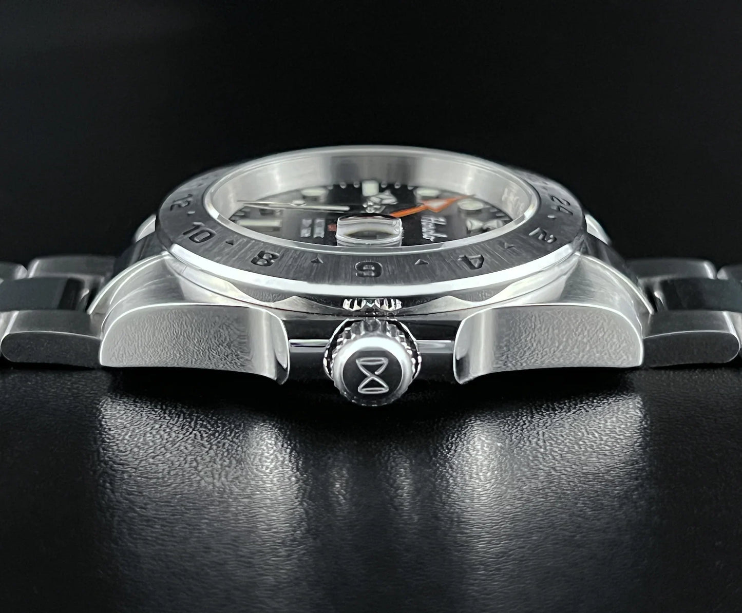 Horolo Black Dial and Steel Bezel Vintage GMT Watch - Horolo Watch