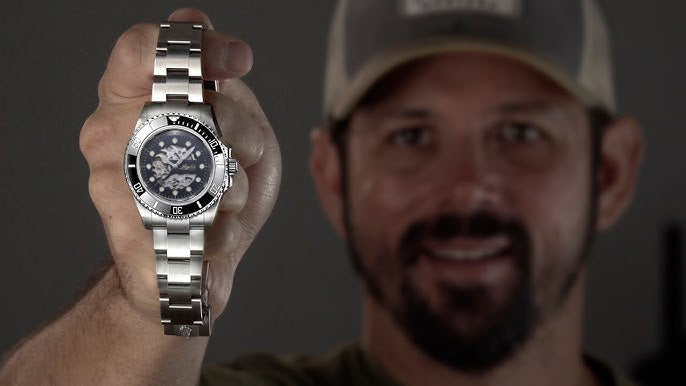 personalized sub watch with signature horolo watch