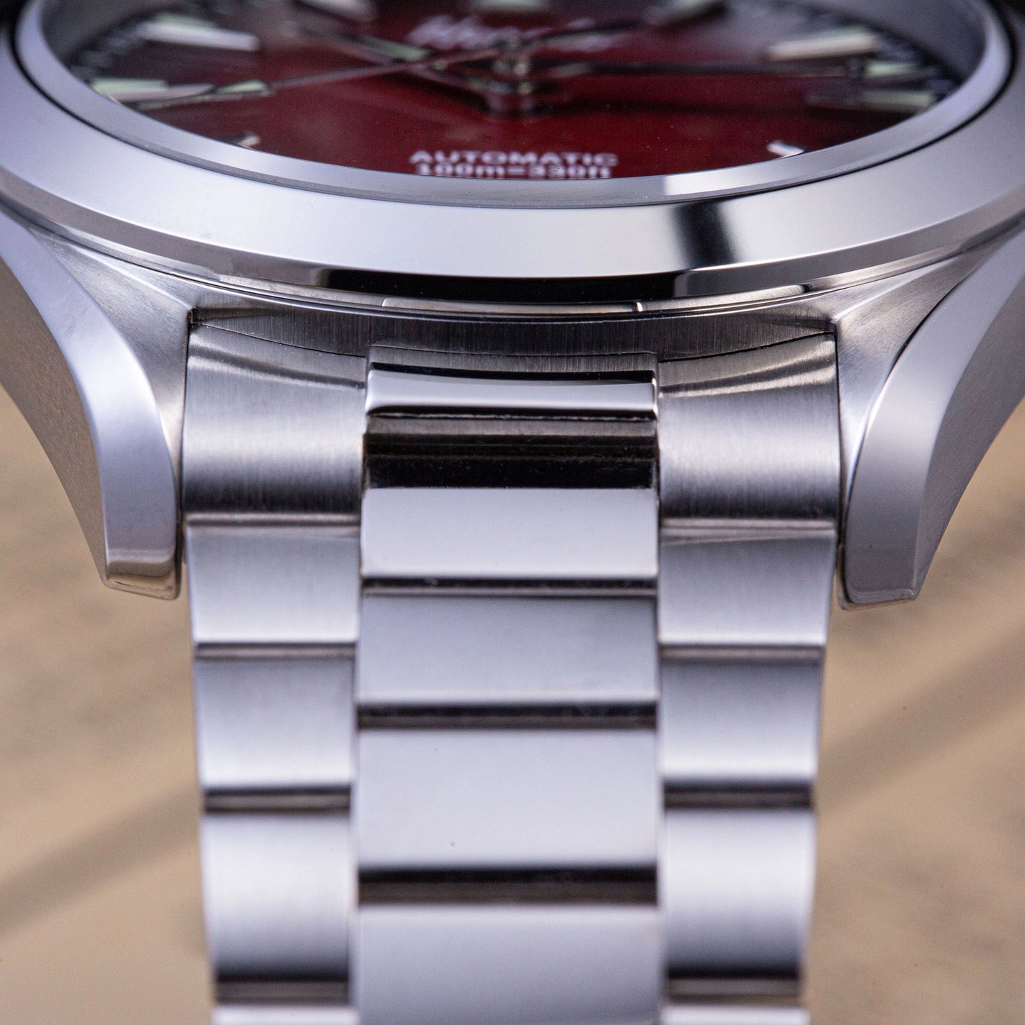 Horolo Seamaster Automatic Field Watch - Crimson Fade