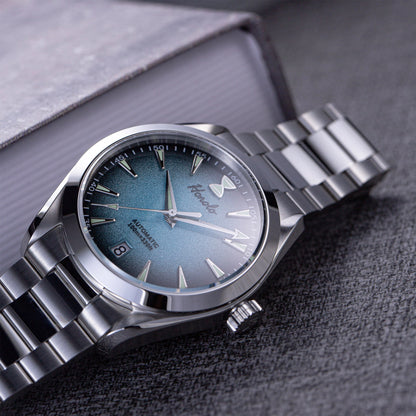 Horolo Seamaster Automatic Field Watch - Cerulean Fade