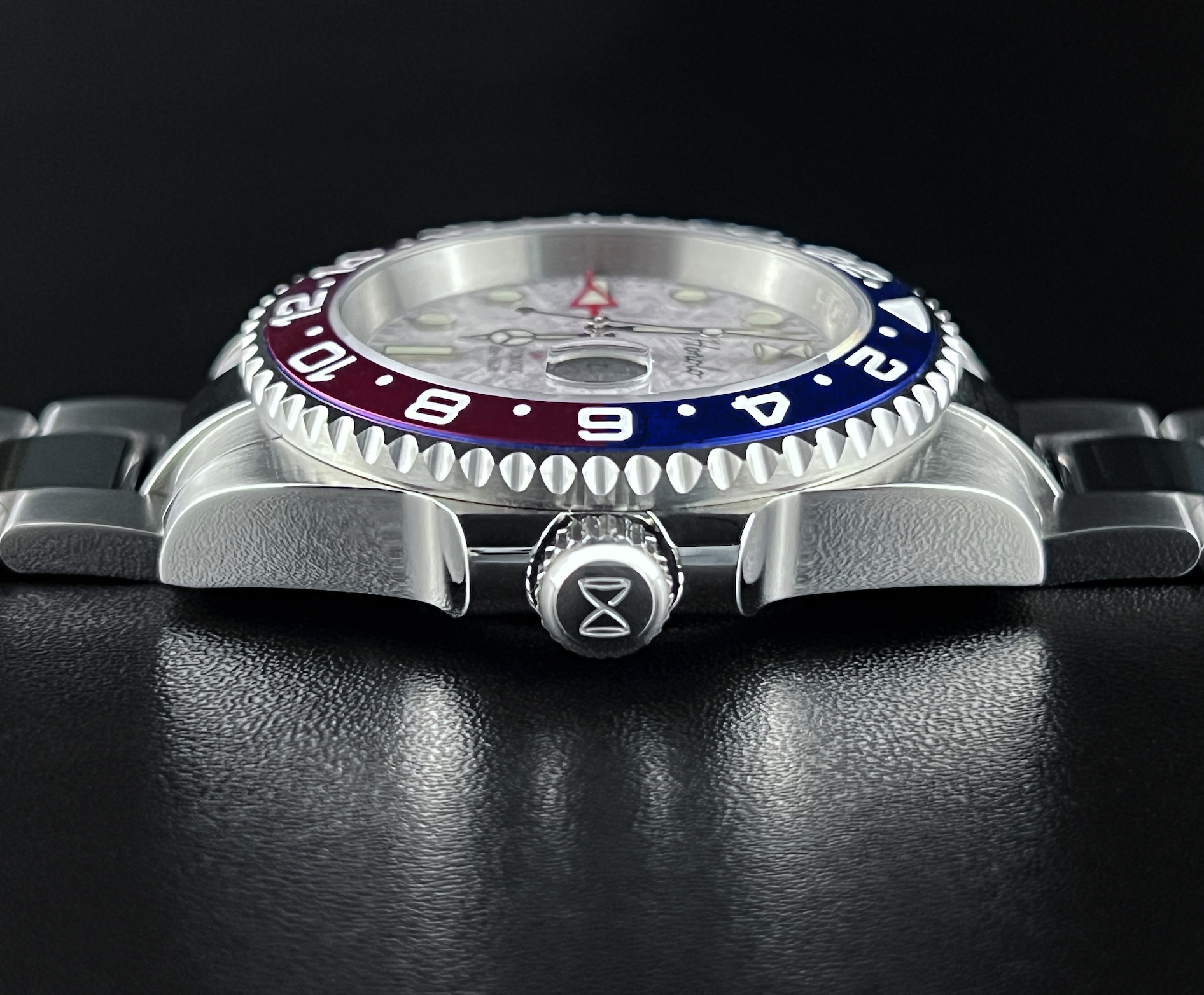 Horolo Meteorolite Face Bicolor Bezel GMT Watch - Horolo Watch