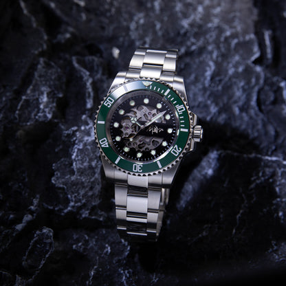 rolex green sub with signature watch 