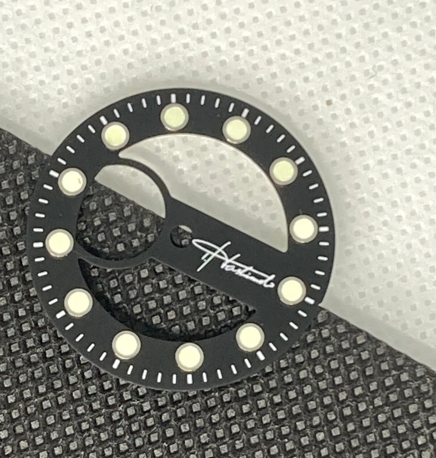 Custom Markings on Face - Horolo Watch